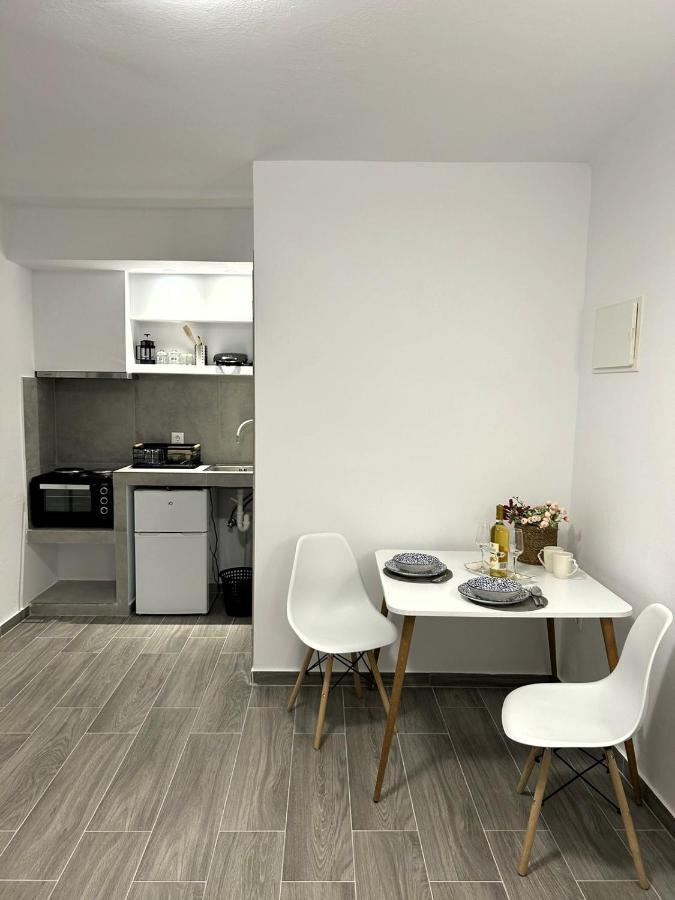 Dk Square Apartman Ándros Kültér fotó
