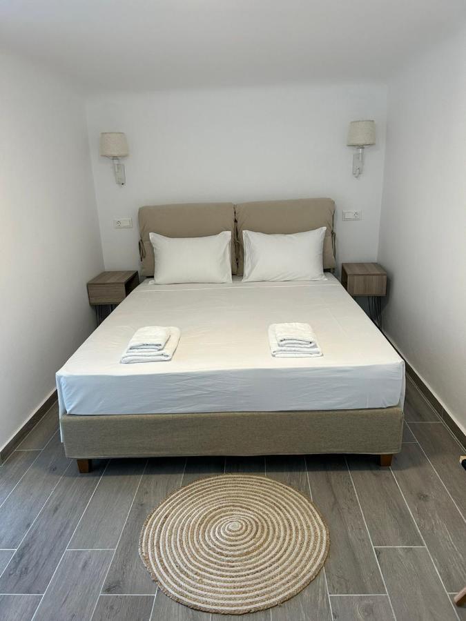 Dk Square Apartman Ándros Kültér fotó
