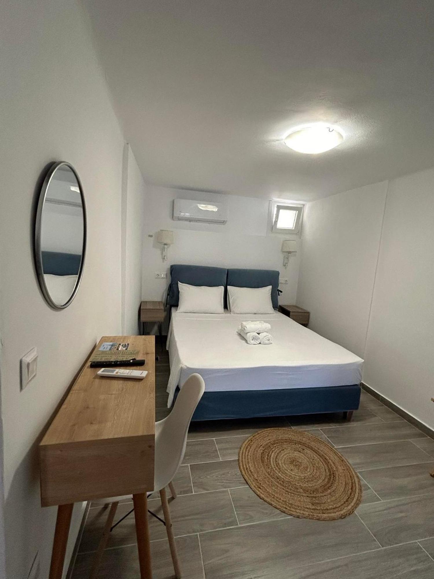 Dk Square Apartman Ándros Kültér fotó